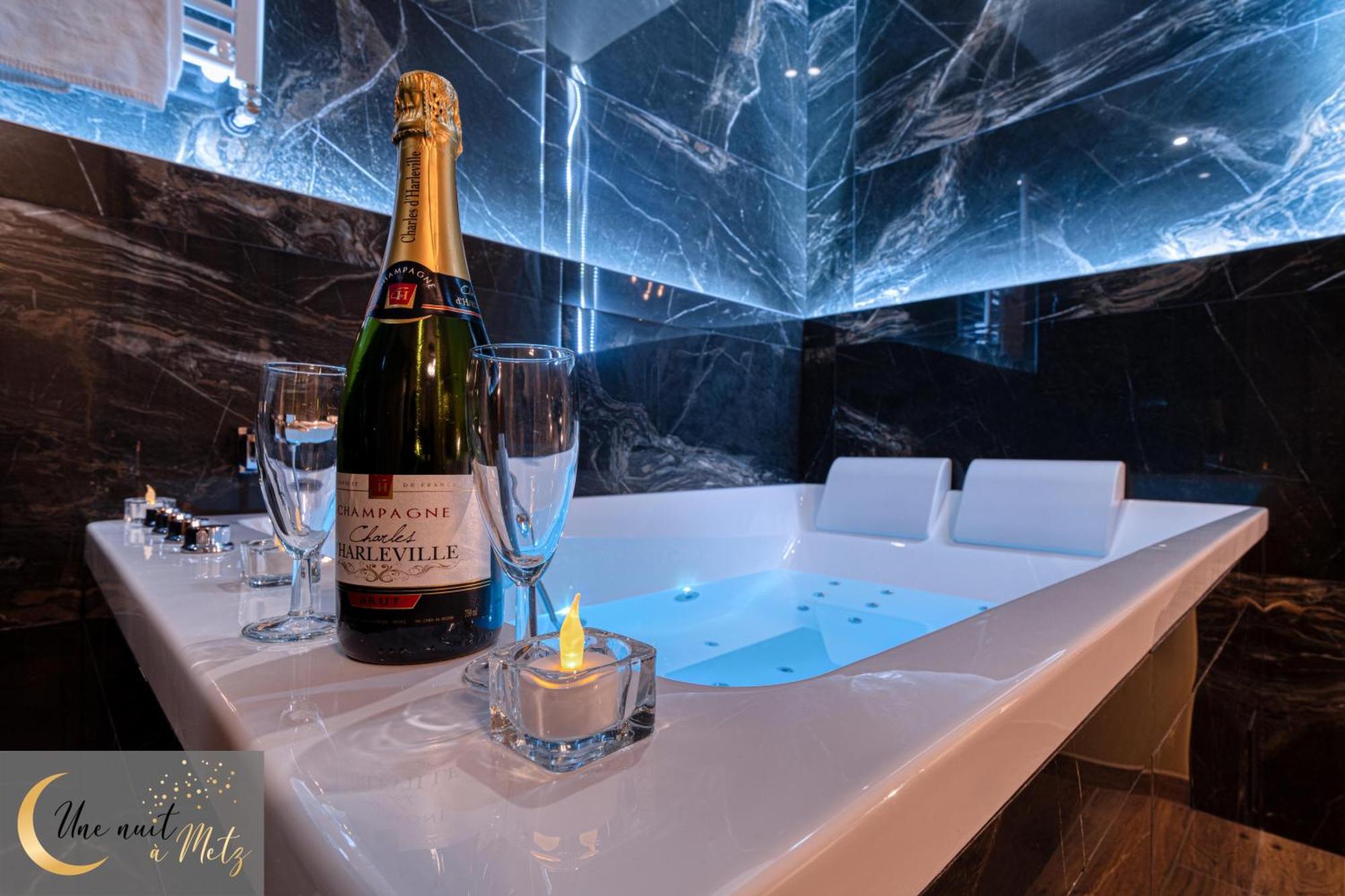 Sweet Spa Au Coeur De Metz Eksteriør bilde